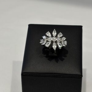 Crystal ring